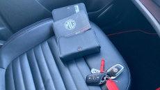 MG HS 1.5 T-GDI Trophy 5dr DCT Petrol Hatchback